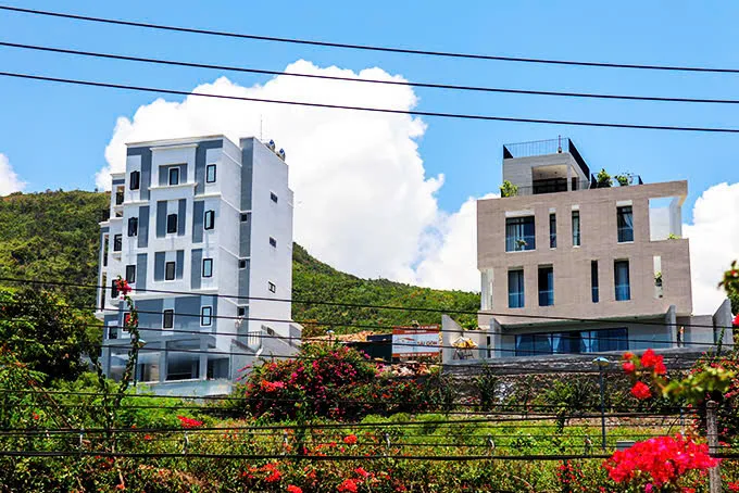 BIỆT THỰ GÓC 2 MẶT TIỀN , DÀI 24M – VIEW BIỂN , NÚI, CÔNG VIÊN – HIẾM CÓ KHÓ TÌM. Dt 575m2. Giá 23.5ty