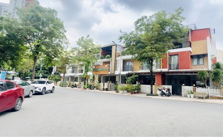 BÁN NHÀ ĐƯỜNG SỐ 2, KDC HƯNG PHÚ, TAM PHÚ - 138m2 - GIÁ 12.7 TỶ TL