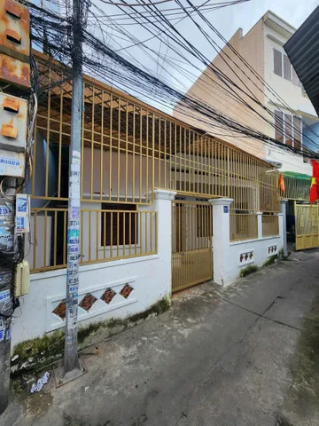 Nhà ngang dài 8m cực thoáng _  hẻm 422 Lê Hồng Phong Phước Hải * hẻm 2 xe máy. Dt 80.5m2. Giá 3.8ty