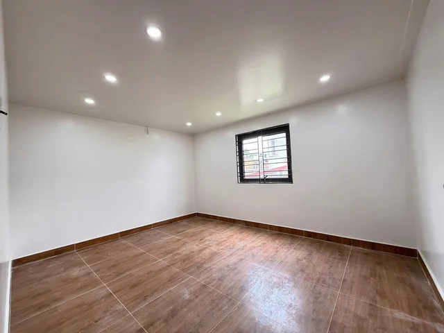 Cực rẻ chỉ 1 tỷ 450 tr nhà 1,5 tầng sân cổng 51m2 Vân Tra, An Đồng, Hải Phòng ngõ 4m