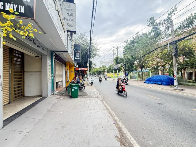 BÁN NHÀ MẶT TIỀN ĐƯỜNG PHÚ CHÂU, TAM PHÚ - 158m2 - GIÁ 17 TỶ TL