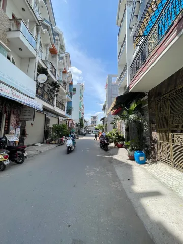 Bán Nhà 5 tầng Đường Bến Lội  Bình Tân