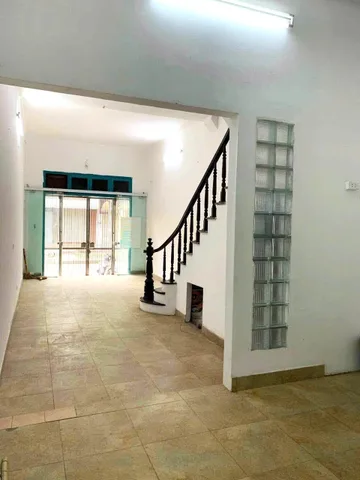 Cho thuê nhà Mặt Phố ĐẶNG THUỲ TRÂM, Cầu Giấy. 21 triệu/ tháng. Ưu tiên: Văn Phòng, Công ty, KD Onl, Trưng Bày, Showroom, Spa.