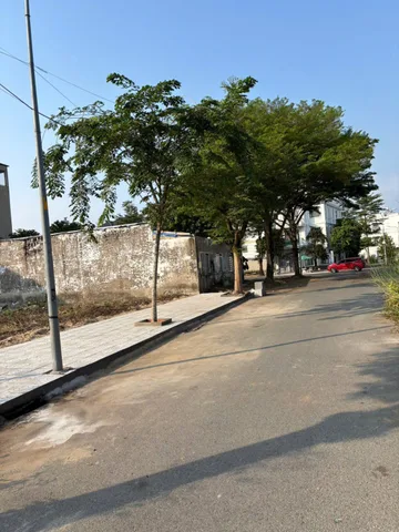 Bán Nhà riêng 148m2 có sẵn 148 m2 thổ cư giá 17.6 tỷ tại Đường Bưng Ông Thoàn Phường Phú Hữu Quận 9 TP. Hồ Chí Minh