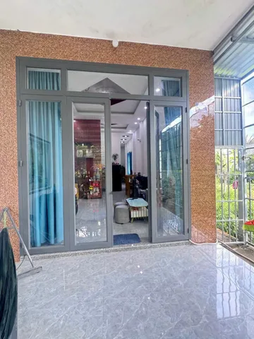 Bán Nhà riêng 250m2 có sẵn 250 m2 thổ cư giá 1.5 tỷ tại Đường Tỉnh lộ 823 Xã Đức Hòa Thượng Huyện Đức Hòa Long An