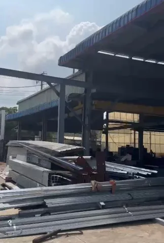 Xưởng 5500m2 gồm SKC 3436m2, MT QL1A, Bến Lức, Long An, sẵn HĐT, giá 97 tỷ TLCC