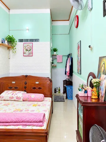 Nhà hẻm Ô tô Cách Mạng Tháng Tám, QUẬN 10, 54 m2, giá 7.4 tỷ