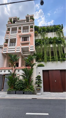 Bán biệt thự 6 tầng + thang máy - vị trí tuyệt vời khu Compound 284 Nguyễn Trọng Tuyển - 800m2 sàn