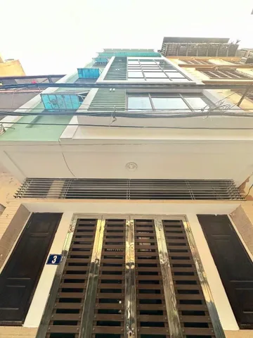 Bán nhà phân lô Nghĩa Tân ngõ thông ô tô, Dt 35m2, 6t, mt 5m, kinh doanh.