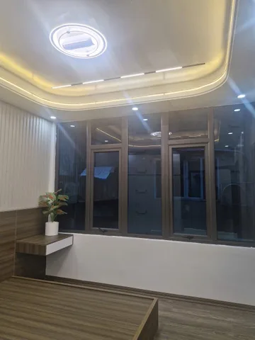 Bán nhà ngõ Thổ Quan Khâm Thiên 5 tầng thang máy, đẹp ở ngay, giá 8.8 tỷ.