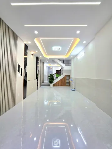 GIẢM MẠNH –XAY MỚI 3 TẦNG – HXH SÁT MẶT TIỀN.,GẦN LÊ THÚC HOẠCH