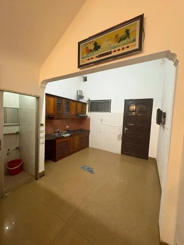Cho thuê ngõ 176 Nguyễn Chí Thanh, Đống Đa 40m x 5T(4 ngủ) giá 16 triệu