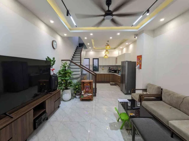Bán Nhà riêng 71.9m2 có sẵn 71.9 m2 thổ cư giá 6.8 tỷ tại đường Bình Chiểu Phường Tam Bình Quận Thủ Đức TP. Hồ Chí Minh