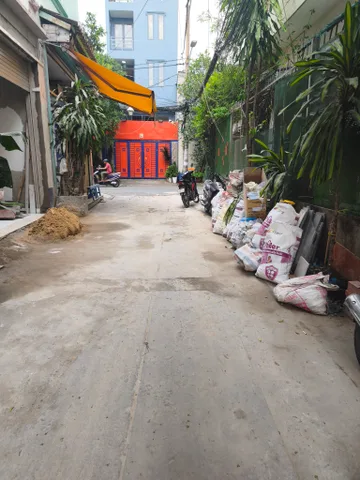 BÁN NHÀ HẺM XE HƠI, Tân Kỳ Tân Quý, 28m2 , 2 tầng chỉ 3tỷ86  còn thương lượng