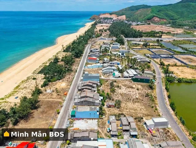 Bán Đất 182m2 có sẵn 180 m2 thổ cư giá 1 tỷ tại Xã Hoài Hải Thị xã Hoài Nhơn Bình Định