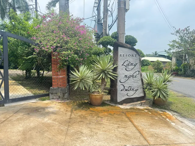 Ngộp 130.7 m2 thổ cư nở hậu  | 1.25 tỷ _ Trung Lập  cần bán nhanh , thương lượng