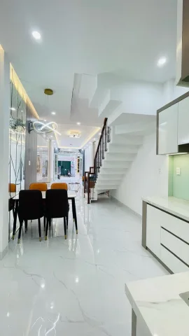 Nhà Lê Trọng Tấn - Phạm Đăng Giảng - gần Trường Đại Học Công Thương - Hẻm Ô TÔ Thông - 53m² có 5Đ nhỉnh