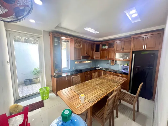 Cho thuê Nhà riêng 200m2 giá 39 triệu tại Đường Số 03 - Chọn - Phường Hiệp Bình TP. Hồ Chí Minh