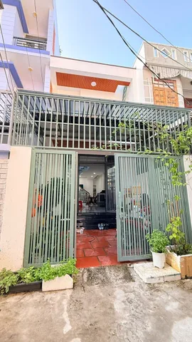 Bán Nhà riêng 77.9m2 có sẵn 77.9 m2 thổ cư giá 4.3 tỷ tại hẻm Đường Lương Thế Vinh Phường Phước Long Thành phố Nha Trang Khánh Hòa