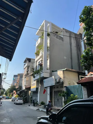 Bán Nhà riêng 70m2 có sẵn 70 m2 thổ cư giá 14 tỷ tại Đường Quang Trung - Chọn - Phường Dương Nội Hà Nội