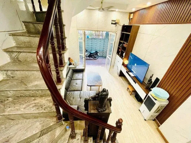 Cho thuê Nhà riêng 40m2 giá 15 triệu tại Đường Trương Định Phường Tương Mai Quận Hoàng Mai Hà Nội