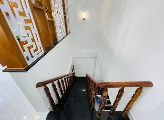 🔥 CHO THUÊ NHÀ MẶT TIỀN NGUYỄN TRI PHƯƠNG – 81M² – 1 TRỆT 2 LẦU – 4PN 5WC – TỪ 12 TRIỆU/THÁNG 🔥