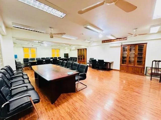 Bán Nhà riêng 120m2 có sẵn 120 m2 thổ cư giá 33 tỷ tại Phường Xuân Đỉnh Quận Bắc Từ Liêm Hà Nội