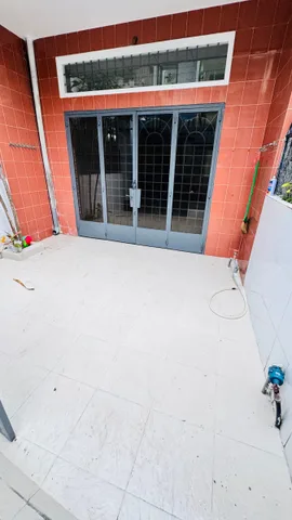 BÁN NHÀ HẺM 576 ĐOÀN VĂN BƠ 2 TẦNG QUẬN 4