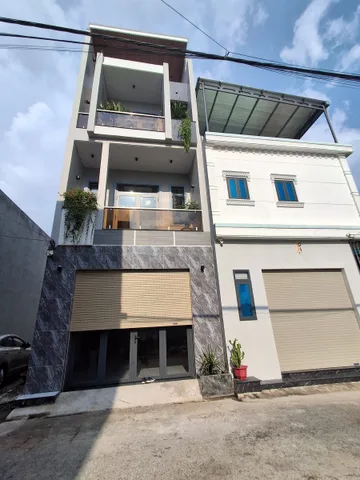 Bán Nhà riêng 80m2  thổ cư hoàn công giá 4.95 tỷ - 1 lầu 1 trệt , sân ô tô