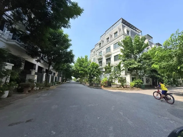 Bán Nhà riêng 70m2 có sẵn 70 m2 thổ cư giá 11.5 tỷ tại Thị trấn Đông Anh Huyện Đông Anh Hà Nội