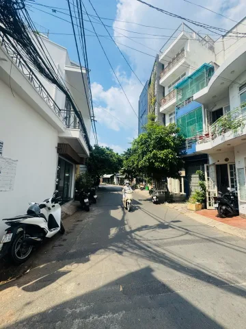 GẤP BÁN CÒN 7.4TỶ - BÁN NHÀ 3 MẶT TIỀN KINH DOANH ĐỈNH – TÂN SƠN NHÌ - TÂN PHÚ