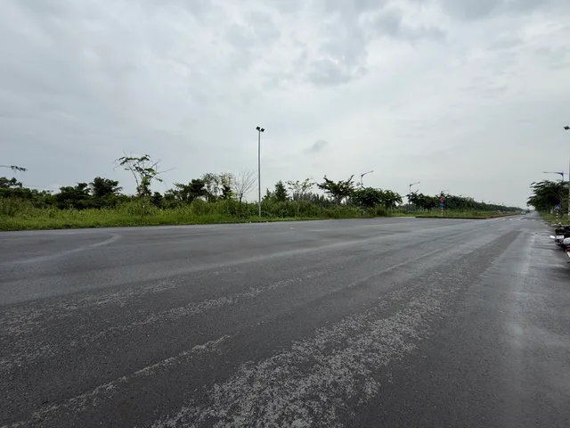 Bán Đất 1200m2 giá 12tr/m2 Mặt tiền đường Lê Phước Thọ lộ 40m Bình Thuỷ, Cần Thơ.