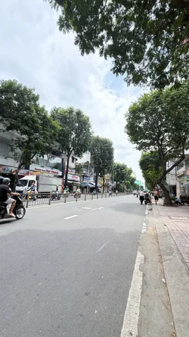 Vòng xoay Phú Lâm- Nhà đẹp ở ngay 61m2 - 5.85ty- nở hậu