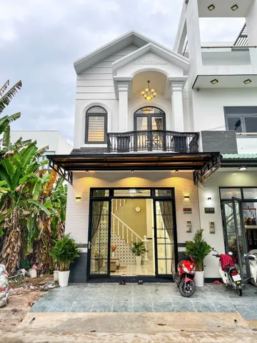 NHÀ 1 TRỆT 1 LẦU FULL NỘI THẤT ĐƯỜNG SỐ 7A KDC VĂN HÓA TÂY ĐÔ – HƯNG PHÚ – TP. CẦN THƠ 5x13m – 65m² – giá chỉ 4 tỷ 200 full nội thất