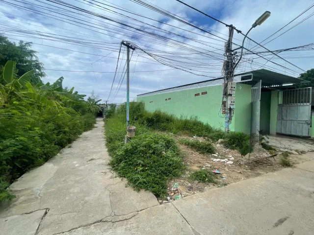 BÁN LÔ GÓC HẺM Ô TÔ NGUYỄN XIỂN - BẮC NHA TRANG GIÁ ĐẦU TƯ. DT 148.6m2. Giá 2.750ty