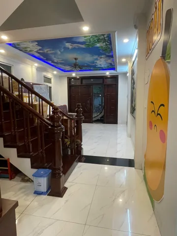 Nhà 3 tầng hẻm đường Nguyễn Quyền _ giáp trường PTTH Hermann Gmeiner; gần bến xe phía Bắc. Dt 180m2. Giá 11ty