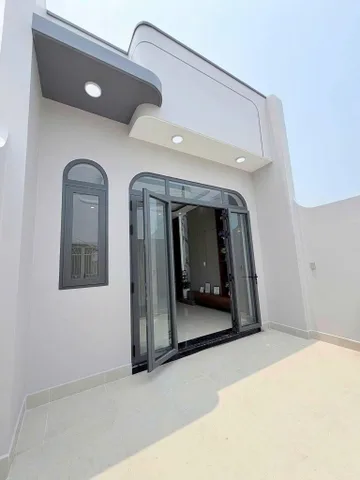 CHỦ NGỘP CẦN BÁN GẤP CĂN CẤP 4 CUỐI ĐƯỜNG ĐỒNG KHỞI, SẴN 325 TRIỆU DỌN VÔ Ở LUÔN.