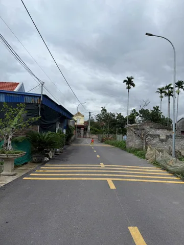 Bán Đất 72m2 giá 2.07 tỷ tại Thiên Hương đường nhựa , gần trường học.l/h:076.231.9990 e Thúy