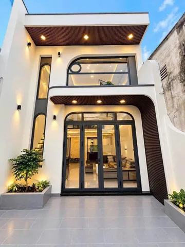 Bán nhà lầu gần Công ty Changshin, 80m2, sổ hồng riêng, oto né nhau, tặng bộ nội thất