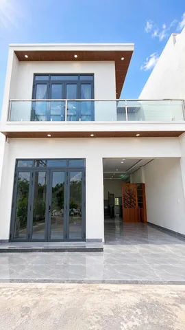 EM CÒN 1 CĂN BIỆT THỰ NGHỈ DƯỠNG HÀNG CỰC HIẾM Ở CUỐI ĐƯỜNG HUỲNH VĂN NGHỆ