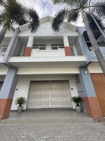 Bán Nhà Lầu 75m2 giá 2.75 tỷ tại KDC Nam Sài Gòn Đường KCN Long Hậu Xã Long Hậu Huyện Cần Giuộc Long An giáp Nguyễn Văn Tạo Nhà Bè Cách Phú Mỹ Hưng 25 phút