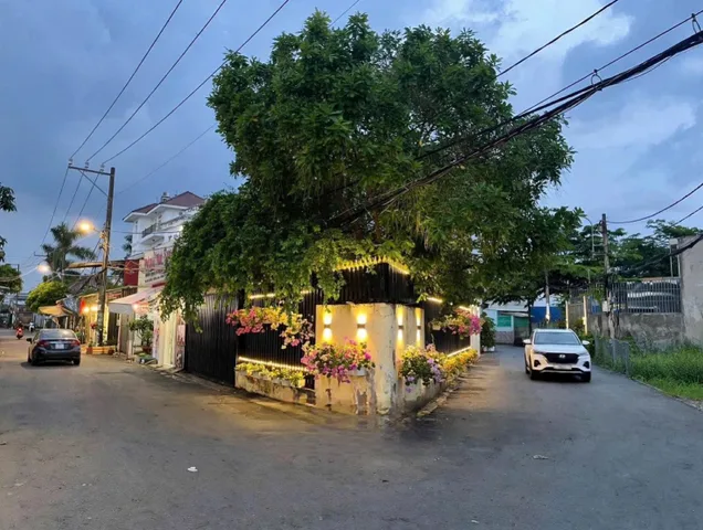 Bán Đất Góc 2 mặt tiền kinh doanh Su Dụng 100m giá 4.4 tỷ tại Đường Lê Văn Lương Xã Nhơn Đức Nhà Bè Sát 3 trường Đại Học gần hệ thống các trường mầm non đến cấp 3 cách Phú Mỹ Hưng hay Phạm Hùng Q8 10 phút