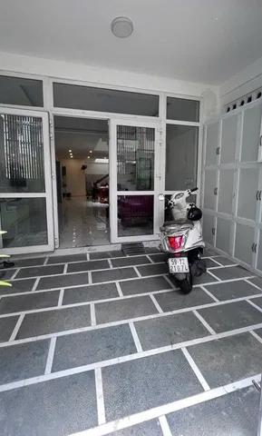 Bán Nhà riêng 73m2 có sẵn 70 m2 thổ cư giá 9.5 tỷ tại đường Hoàng Văn Thụ Phường 04 Quận Tân Bình TP. Hồ Chí Minh