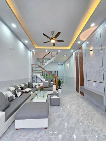 Xuất Hiện Nhà 1 Trệt 1 Lầu Mới Xây Gần Cổng 2 Sân Bay Biên Hòa, Cuối Đường Huỳnh Văn Nghệ Chỉ 1tỷ580 Còn Thương Lượng.