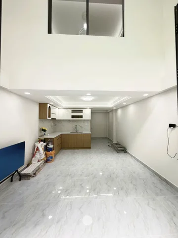 HXH Lạc Long Quân Q11 - 3PN 4WC - Đông Nam - SHR - Nhỉnh 7Đ