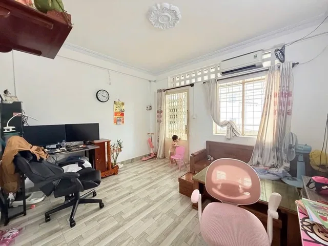 Hơn 2 tỷ có ngay hộ khẩu trung tâm Tân Phú; ngay trục Khuông Việt; tầng thấp di chuyển thuận lợi