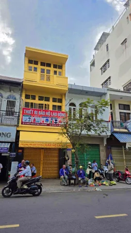 🌟 QUẬN 1 – KHUÔN ĐẤT MT 18–20 YERSIN – 8.2x18M – CẤP 4 – GIÁ 120 TỶ!