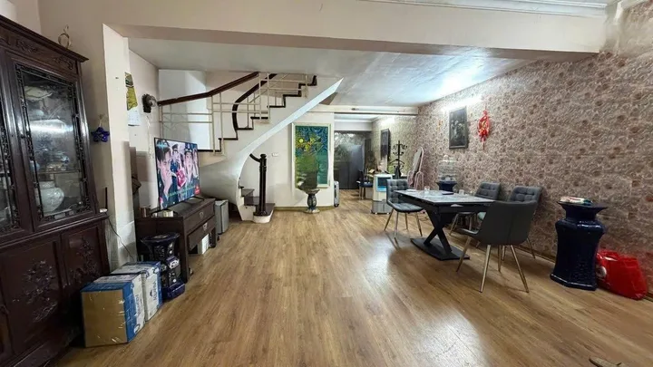 Cho thuê Nhà riêng 95m2 giá 25 triệu tại Đường Bưởi Phường Vĩnh Phúc Quận Ba Đình Hà Nội
