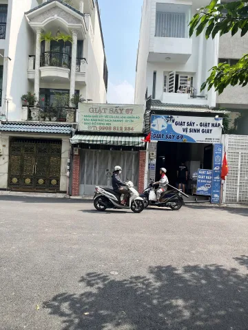 Bán Nhà riêng 16m2 có sẵn 7 m2 thổ cư giá 6.5 tỷ tại đường Nguyễn Hồng Đào - Chọn - Phường Tân Bình TP. Hồ Chí Minh