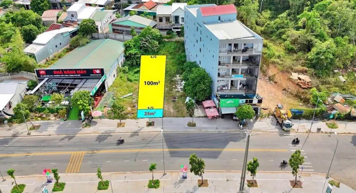 Bán Đất 100m2 có sẵn 100 m2 thổ cư giá 6.95 tỷ tại Đường Đồng Khởi Phường Thuỷ Xuân Thành phố Huế Thừa Thiên Huế
